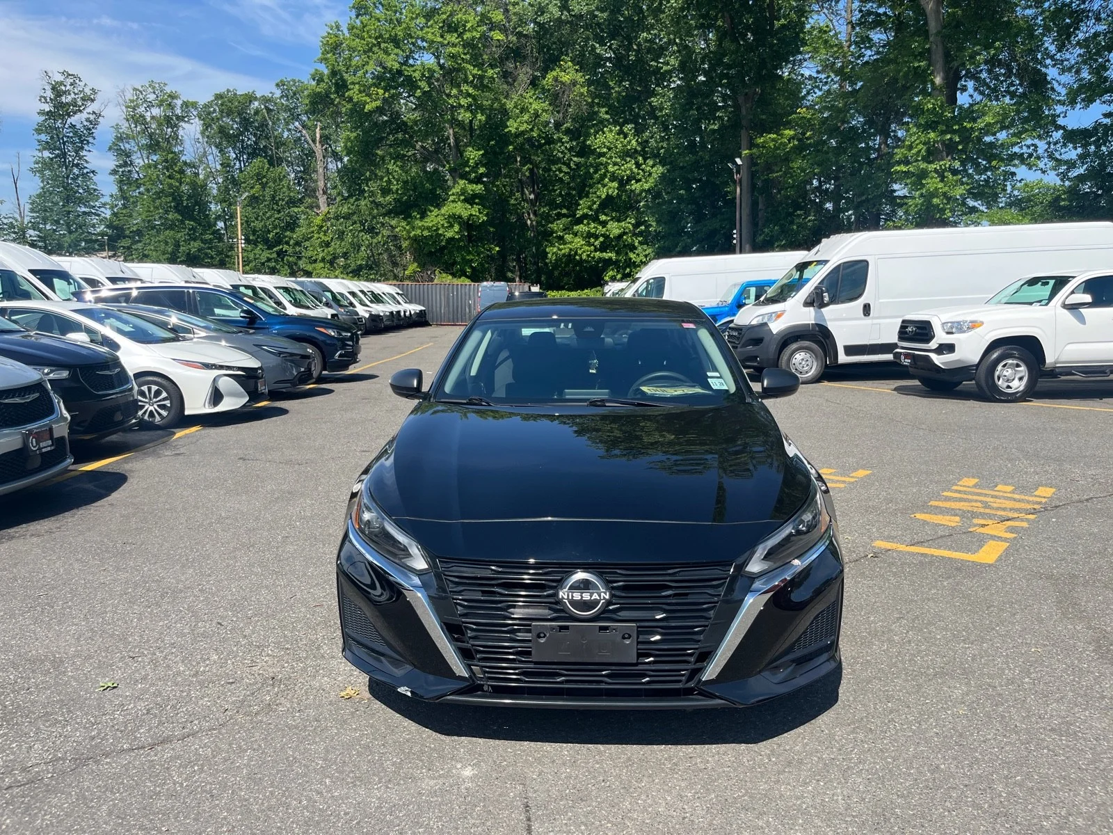 Used 2024 Super Black Nissan 2.5 S image 3