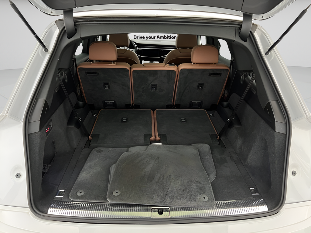 Used 2023 Glacier White Audi 45 Premium image 39