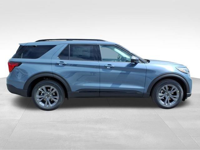 New 2026 Vapor Blue Metallic Ford Active image 13