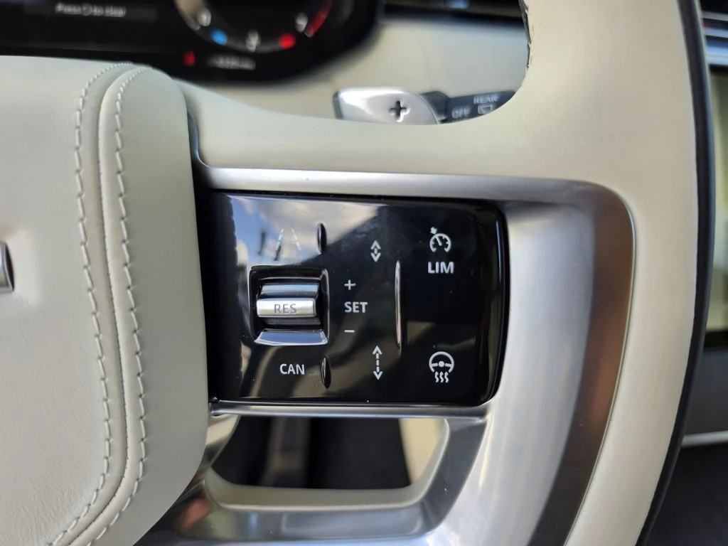 Used 2025 Gray Land Rover SE image 18