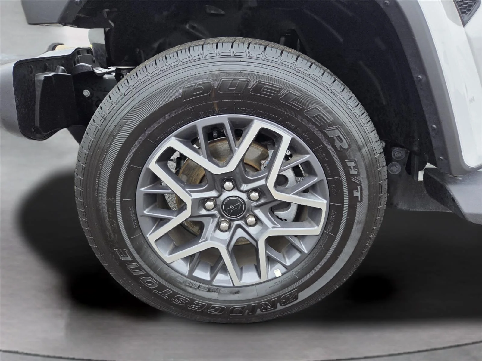 Used 2026 Bright White Clearcoat Jeep Sahara image 35