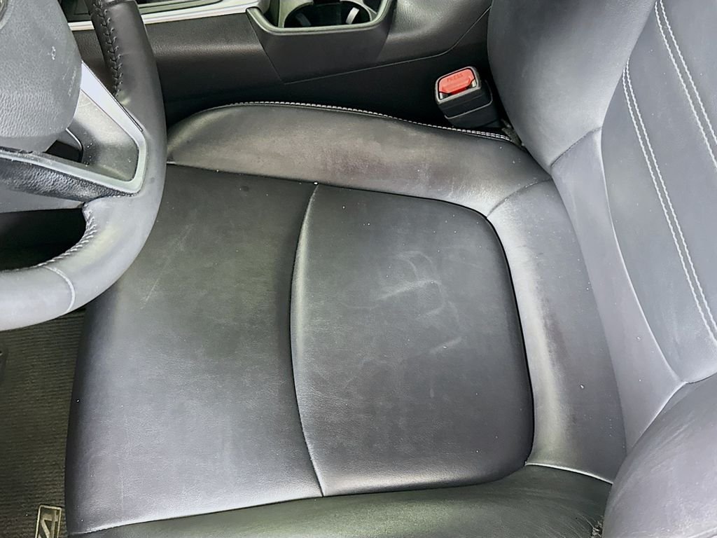 Used 2020 Magnetic Gray Metallic Toyota XLE Premium image 18