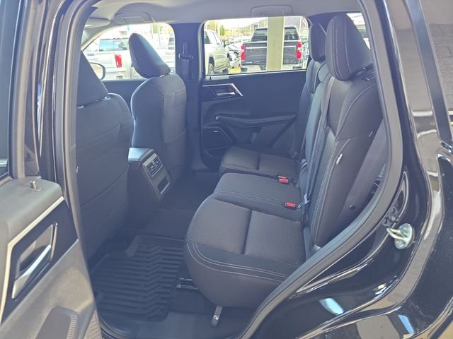 Used 2025 Black Mitsubishi ES image 10