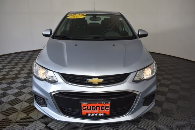 Used 2017 Blue Chevrolet LT image 9