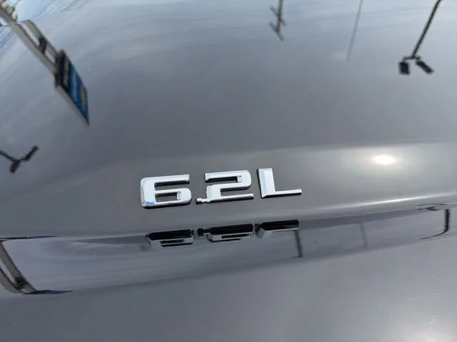 2025 Chevrolet Silverado 1500 LTZ - Photo 9