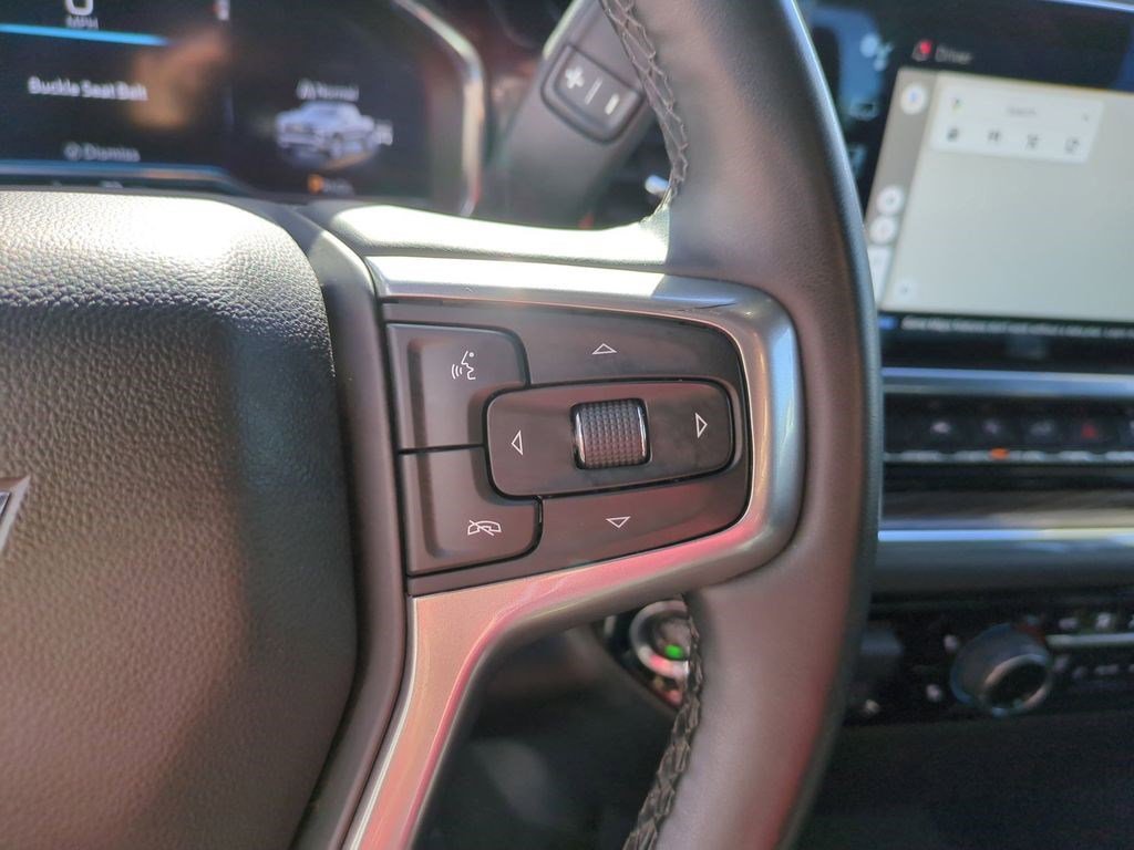 Used 2024 White Chevrolet LT image 17
