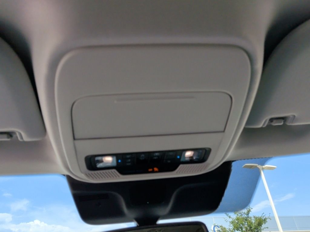 New 2026 Agate Black Metallic Ford MAX Platinum® image 22