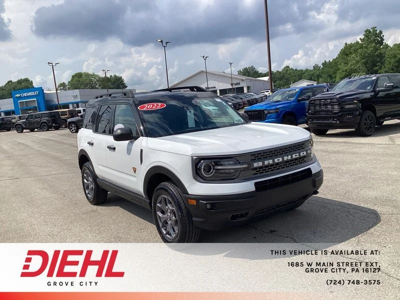 Used 2022 White Ford Badlands image 1