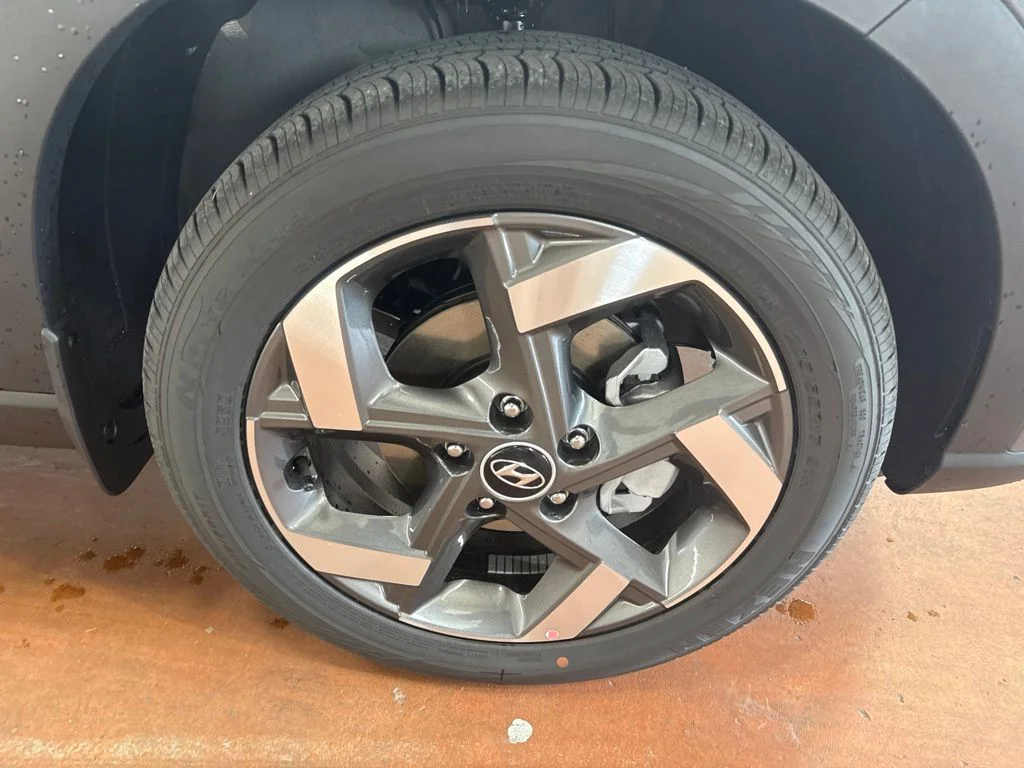 New 2026 Ecotronic Gray W/Black Roof Hyundai SEL image 11