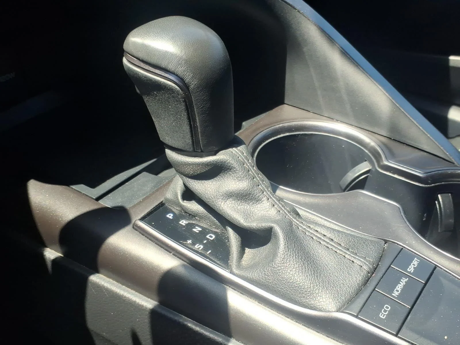 Used 2024 Celestial Silver Metallic Toyota SE image 4