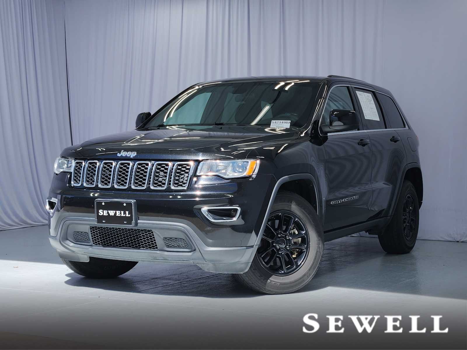 2019 Jeep Grand Cherokee Laredo