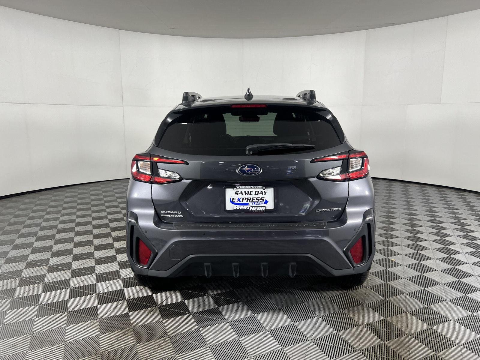 Used 2024 Magnetite Gray Metallic Subaru Limited image 7