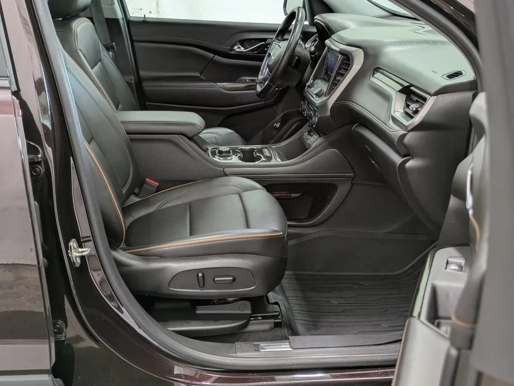 Used 2021 RED MAHOGANY METALLIC GMC AT4 image 14