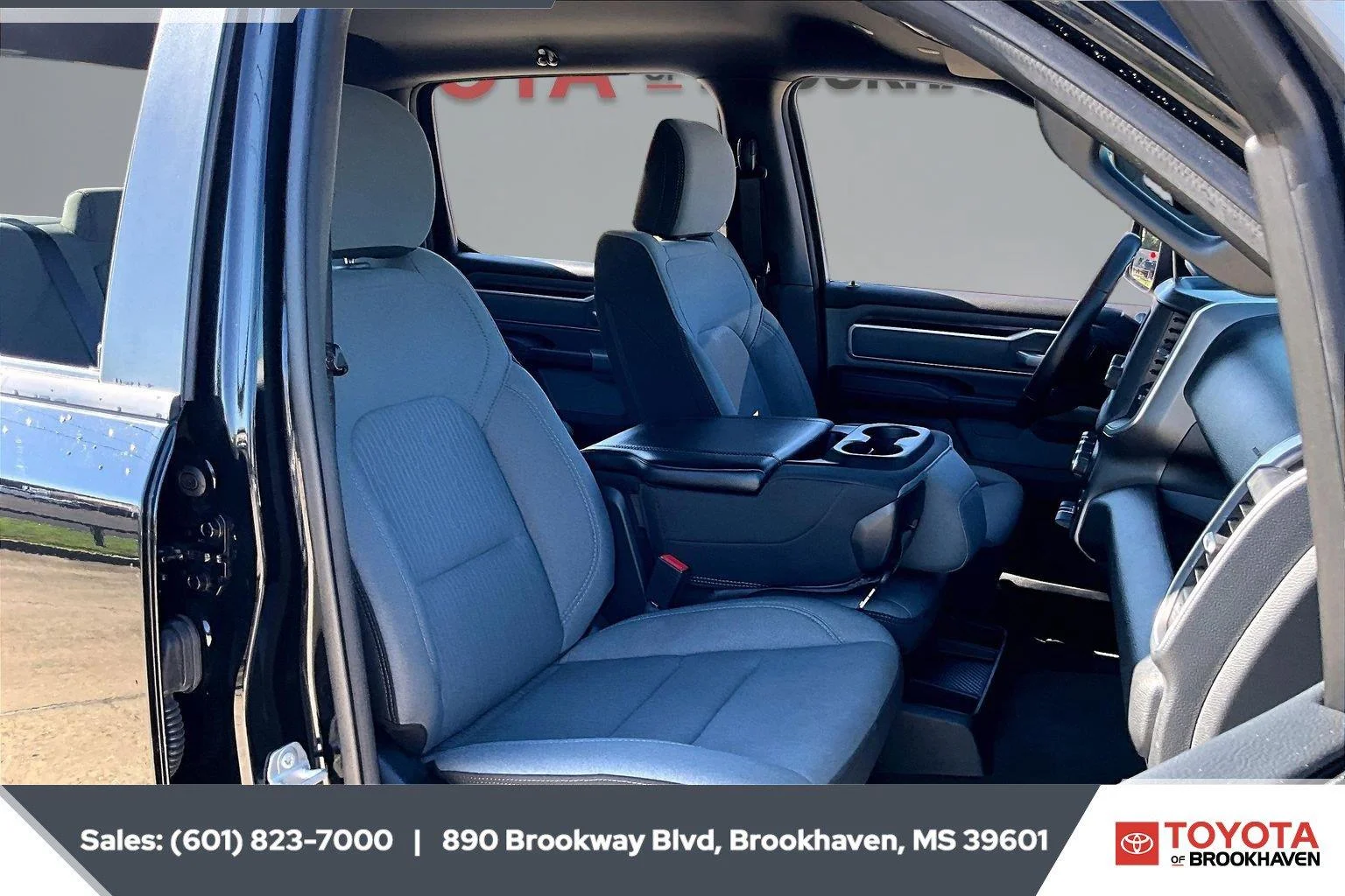 Used 2022 Diamond Black Crystal Pearlcoat Ram Big Horn image 6