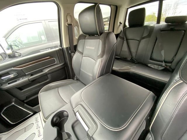 Used 2024 White Ram Laramie image 10
