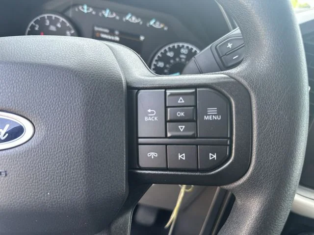Used 2022 Silver Ford XLT image 41