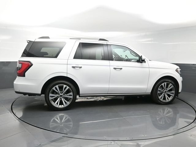 Used 2020 White Ford Limited image 8