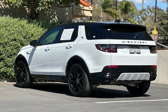 Certified Used 2025 White Land Rover SE image 3