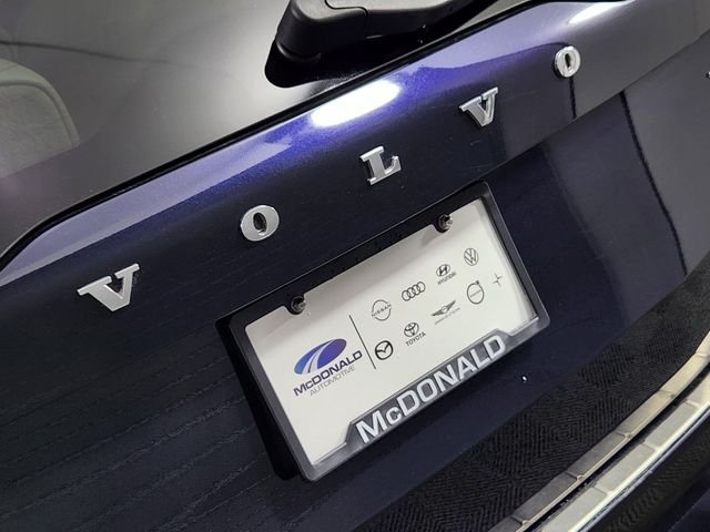 2016 Volvo XC90 Momentum - Photo 9