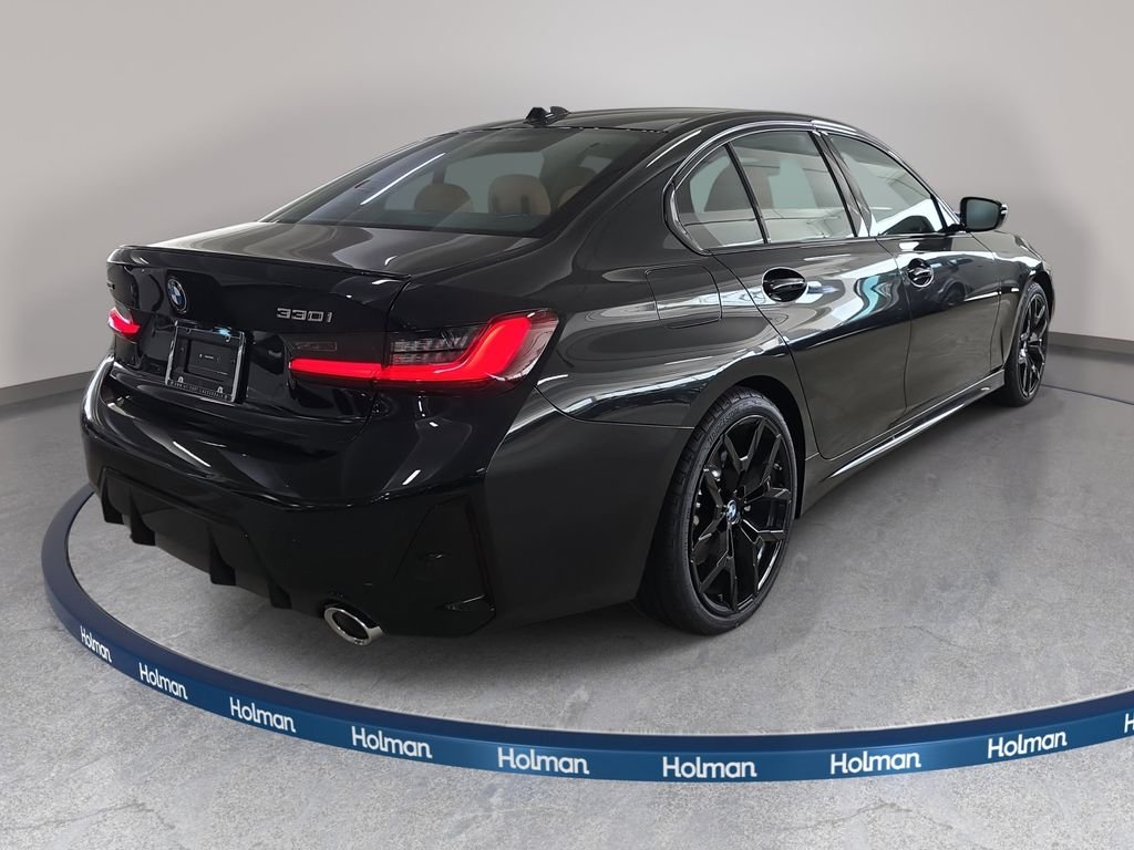 New 2026 Black Sapphire Metallic BMW 330i xDrive image 4