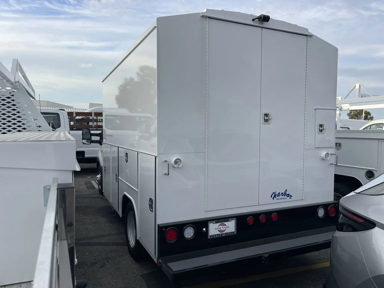 2025 Ford Transit Chassis Cab Base