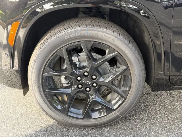 New 2026 Mosaic Black Metallic Chevrolet RS image 12