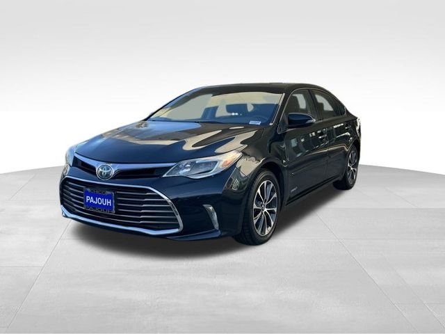 2017 Toyota Avalon Hybrid XLE Plus photo 3