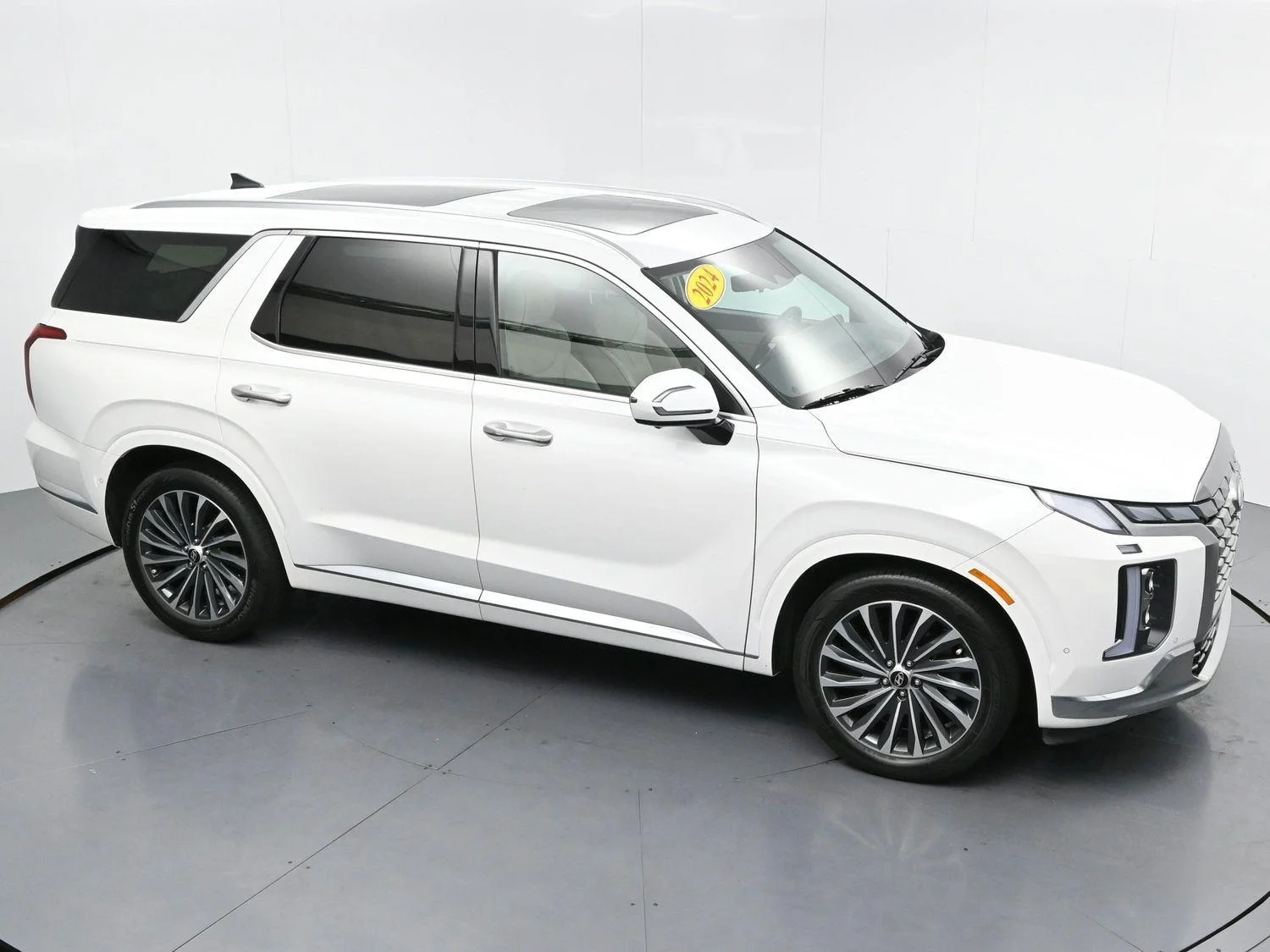 Used 2024 Hyper White Hyundai Calligraphy image 47