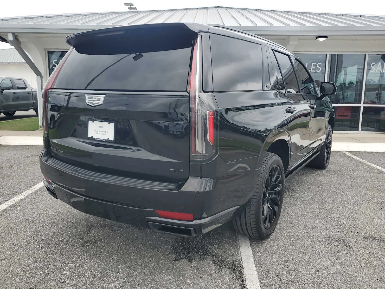 Used 2023 BLACK RAVEN Cadillac 4WD Sport Platinum image 8