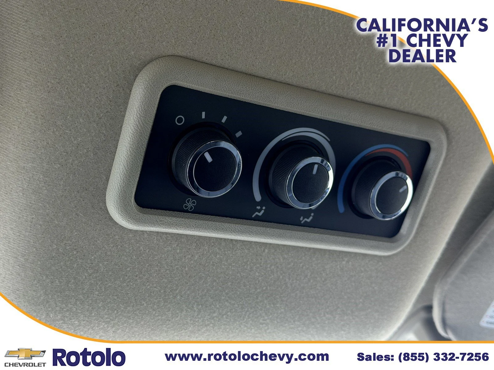 Used 2024 Summit White Chevrolet LT image 21