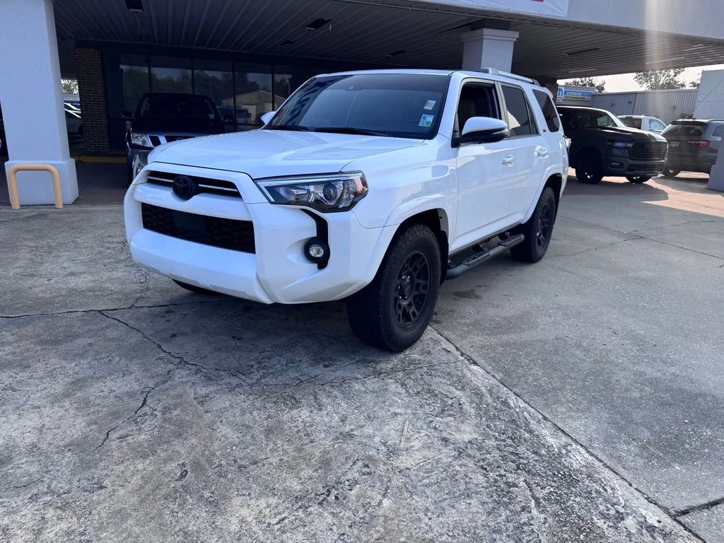 Used 2024 White Toyota SR5 Premium image 10