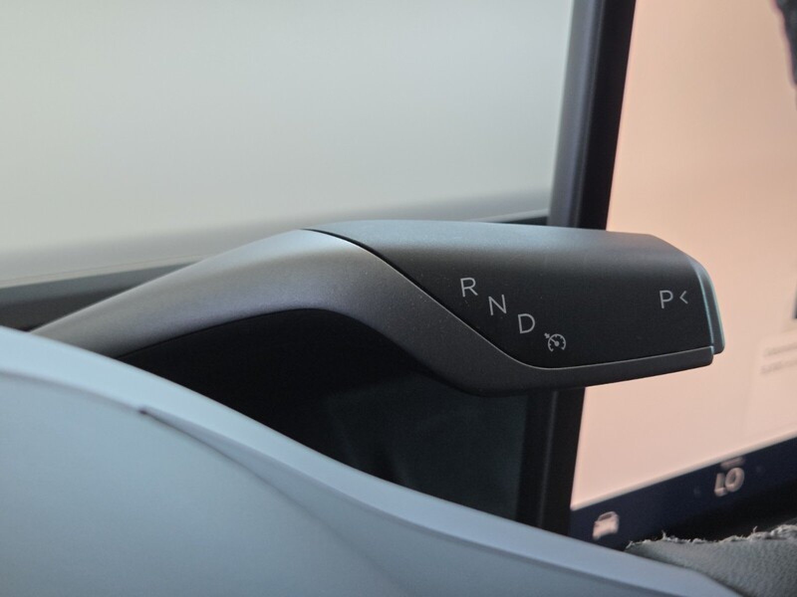 Used 2025 RED Tesla Long Range image 28