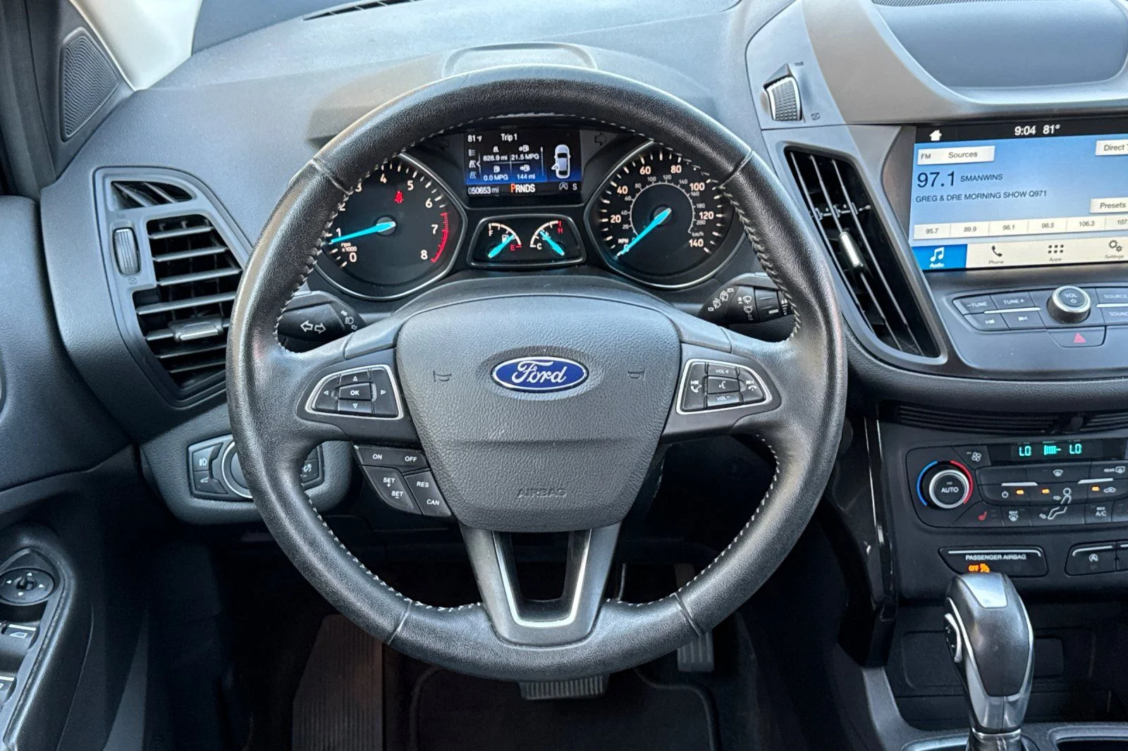 Used 2019 White Ford SE image 17