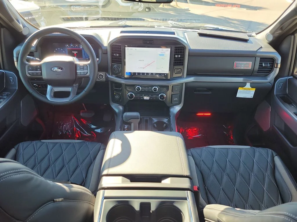 New 2026 Carbonized Gray Metallic Ford XLT image 11