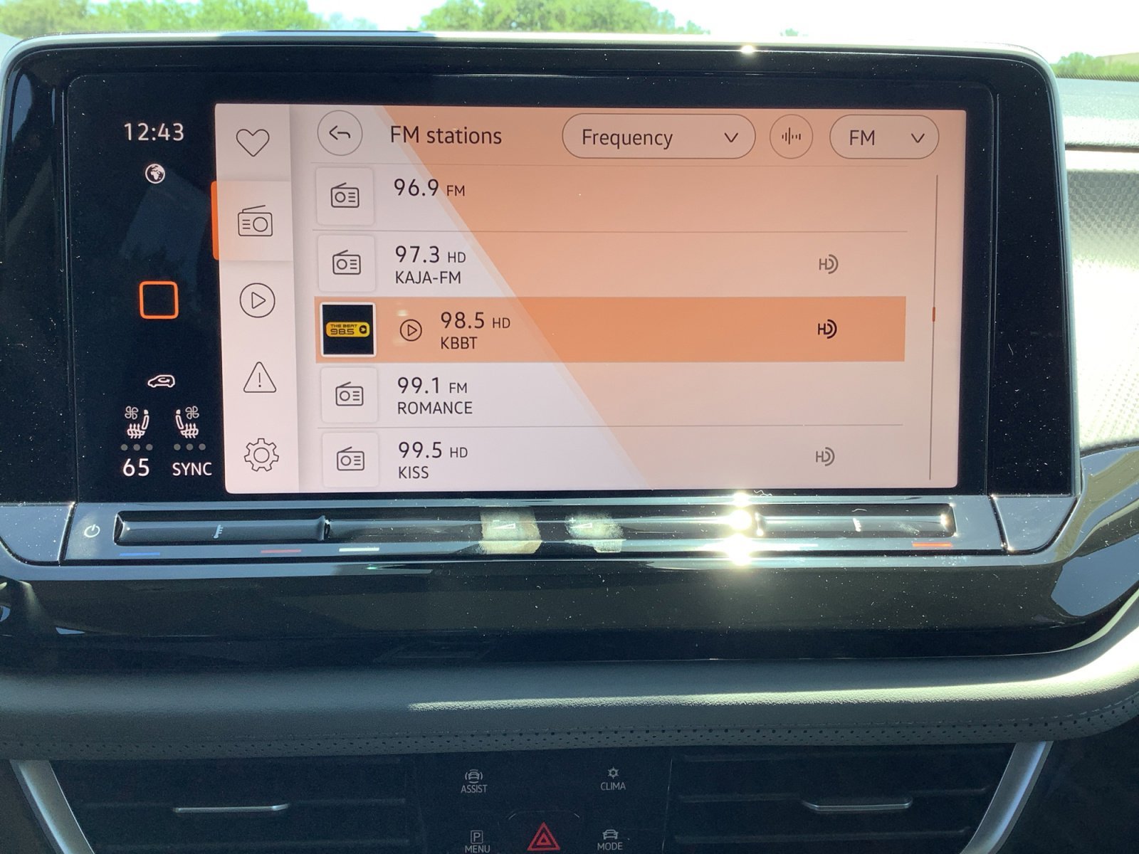 New 2026 Pure Gray Volkswagen 2.0T Peak Edition image 17
