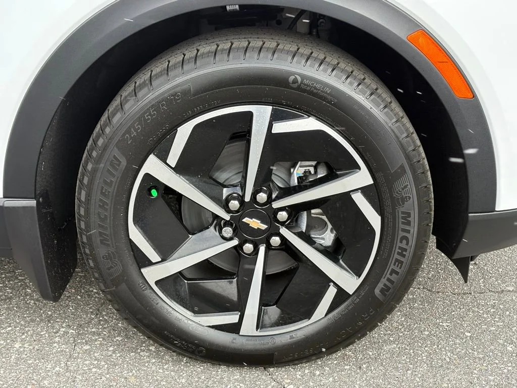 2026 Chevrolet Equinox EV 2LT - Photo 14