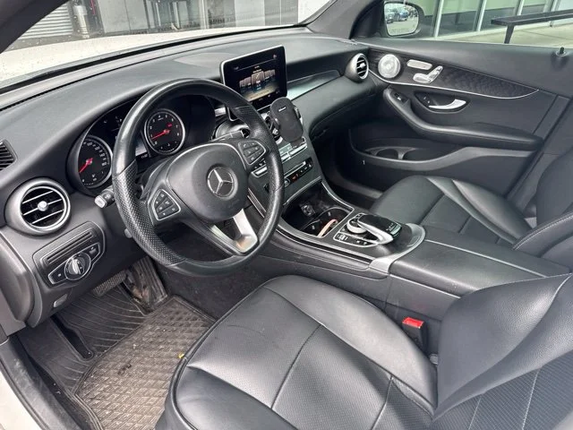 Used 2018 White Mercedes-Benz GLC 300 Coupe image 9