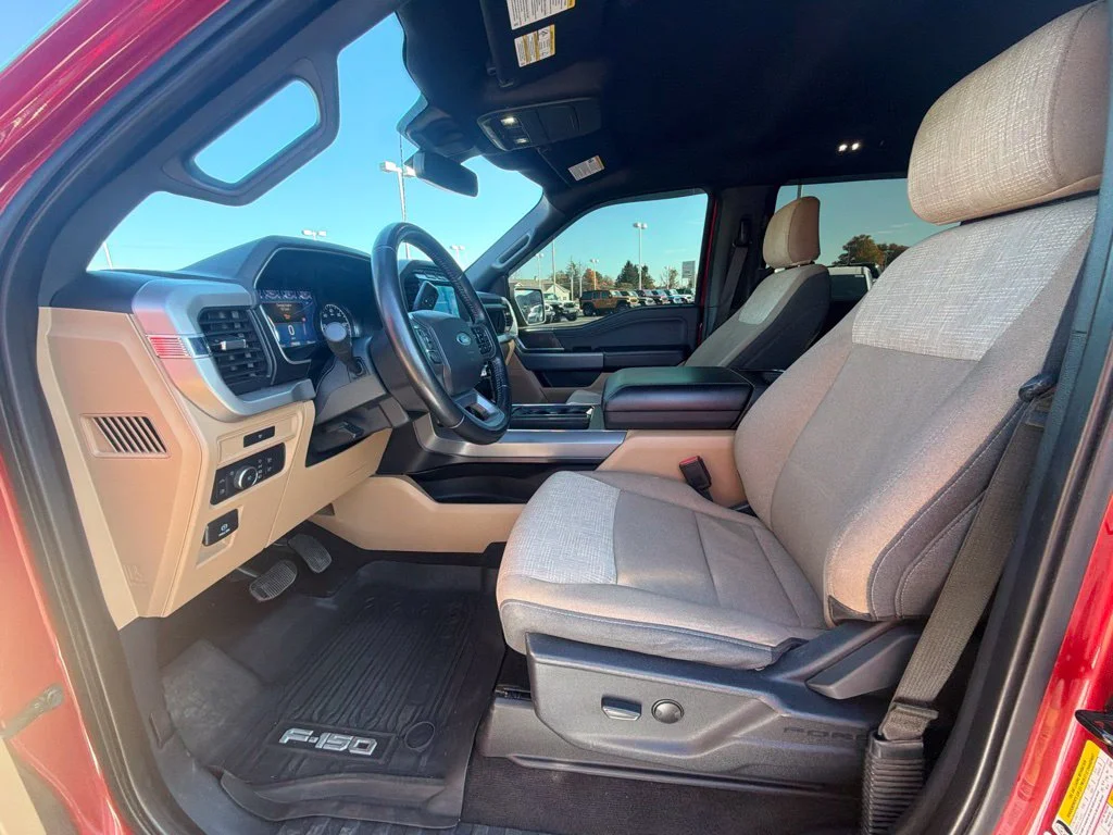 Used 2022 Red Ford XLT image 17