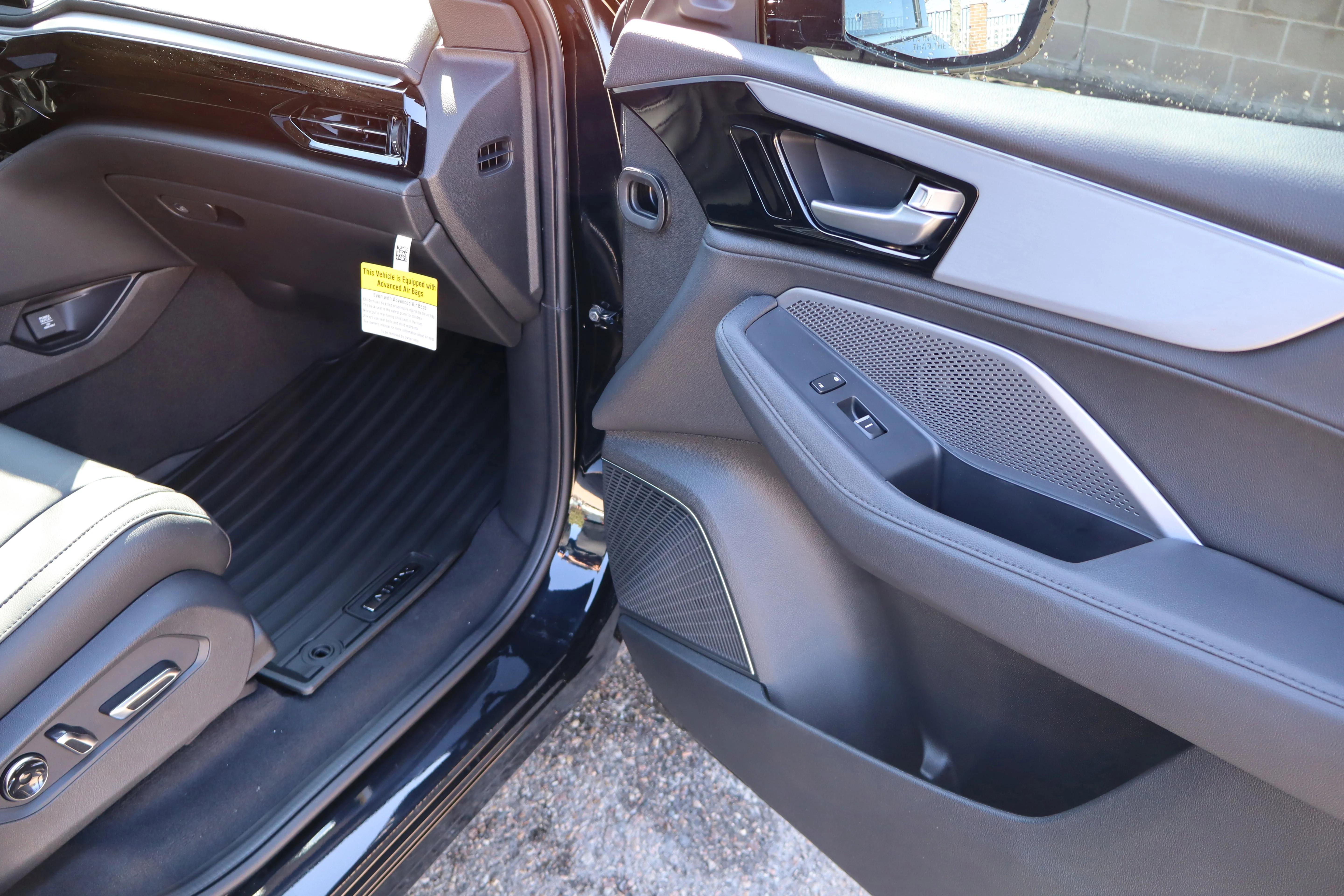 New 2026 Majestic Black Pearl Acura 4MDX image 33