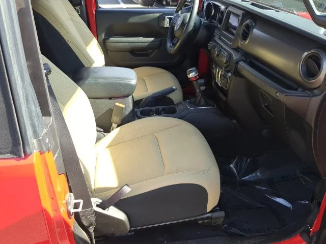 Used 2022 Red Jeep Sport S image 32