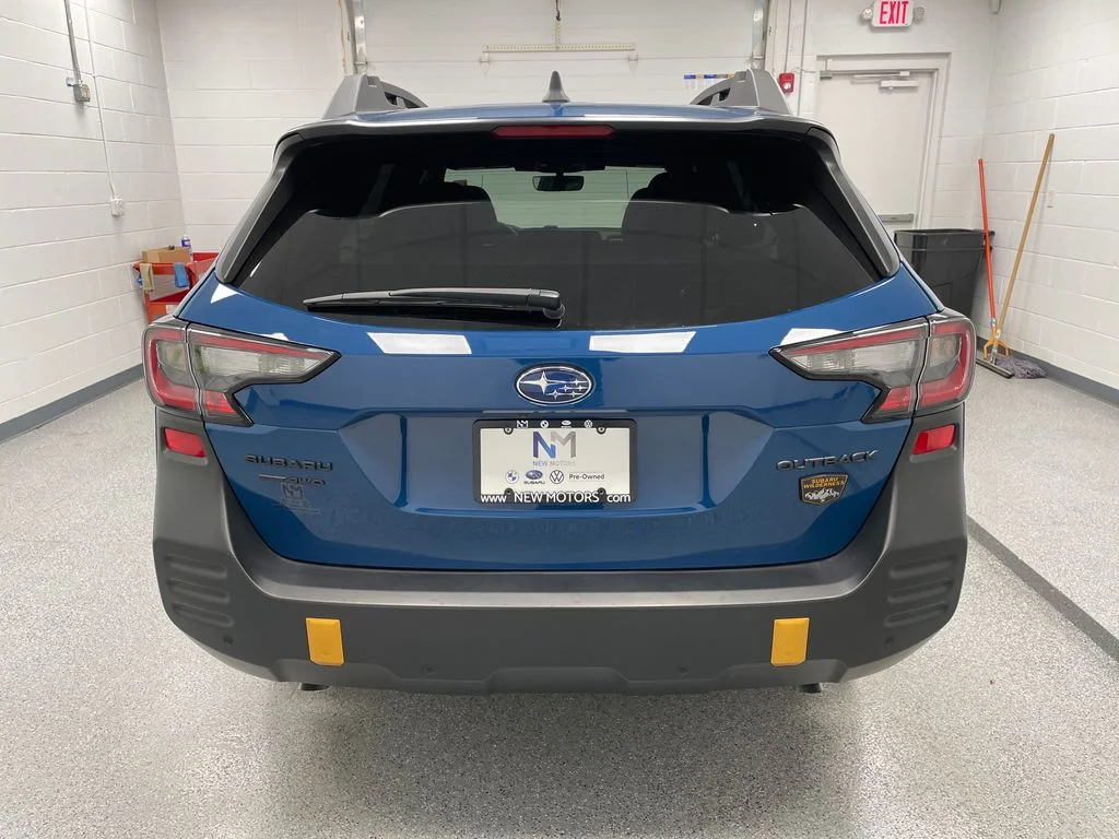 Used 2025 Blue Subaru Wilderness image 11