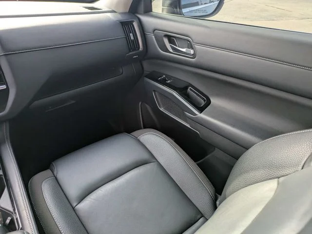 Used 2023 Gray Nissan SL image 19