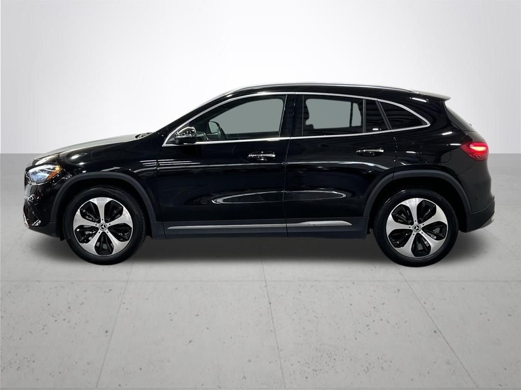Used 2025  Mercedes-Benz GLA 250 image 15
