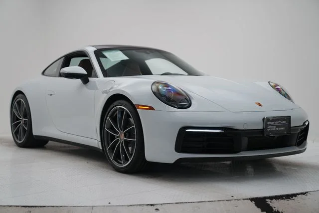 2023 Porsche 911 Carrera