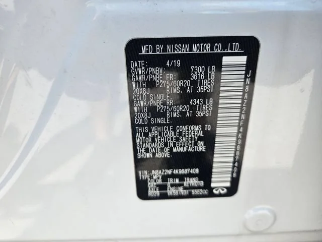 Used 2019 White INFINITI LUXE image 30