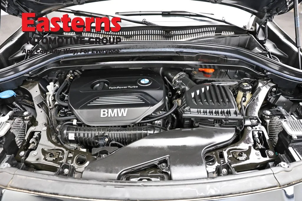 Used 2018 Black BMW xDrive28i image 7