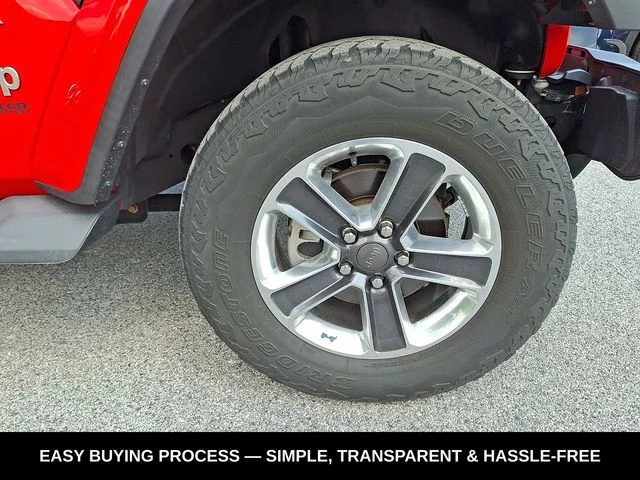 Used 2019 Red Jeep Unlimited Sahara image 10