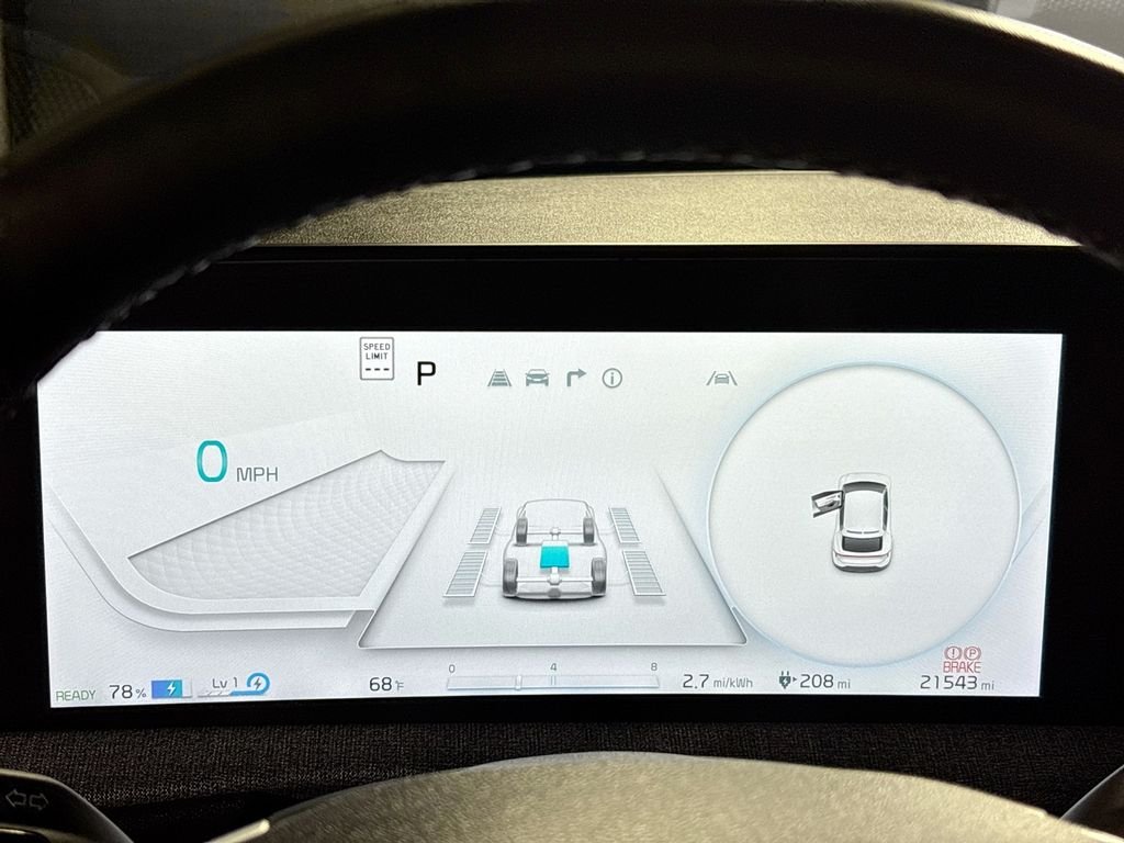 Used 2024 Blue Kia Light image 14