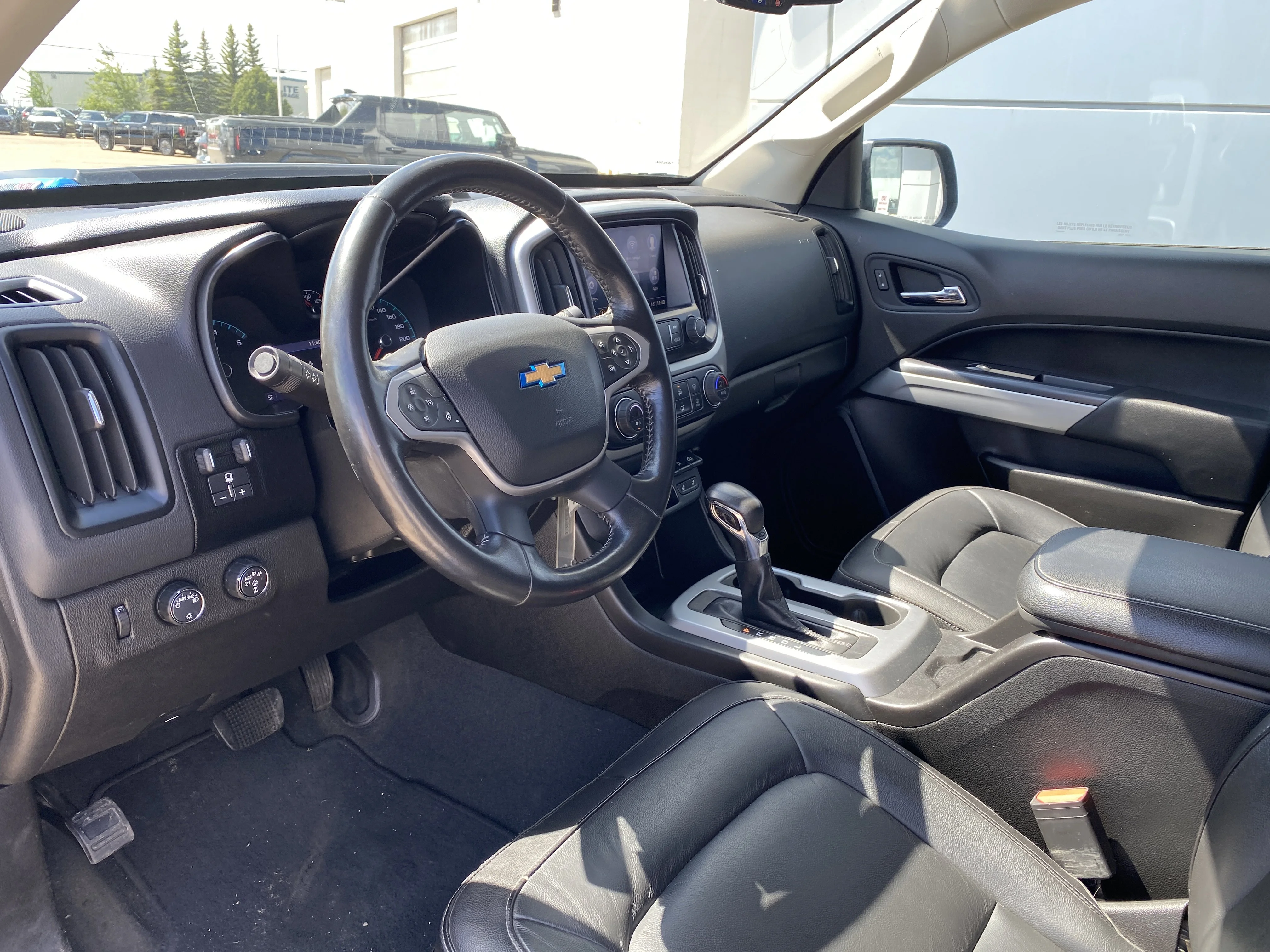 Certified Used 2022 Blue Chevrolet 4WD ZR2 Crew Cab * RARE DIESEL  2.8L * HD TOW PACKAGE * REMOTE STARTER * image 9