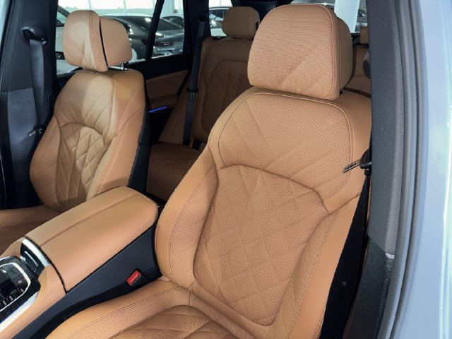 New 2026 Brooklyn Grey Metallic BMW sDrive40i image 25